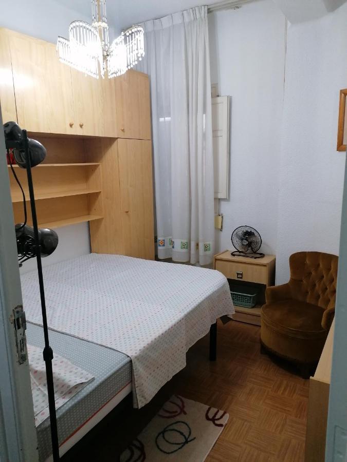 Mary'S Rooms Low Cost Валенсия Экстерьер фото